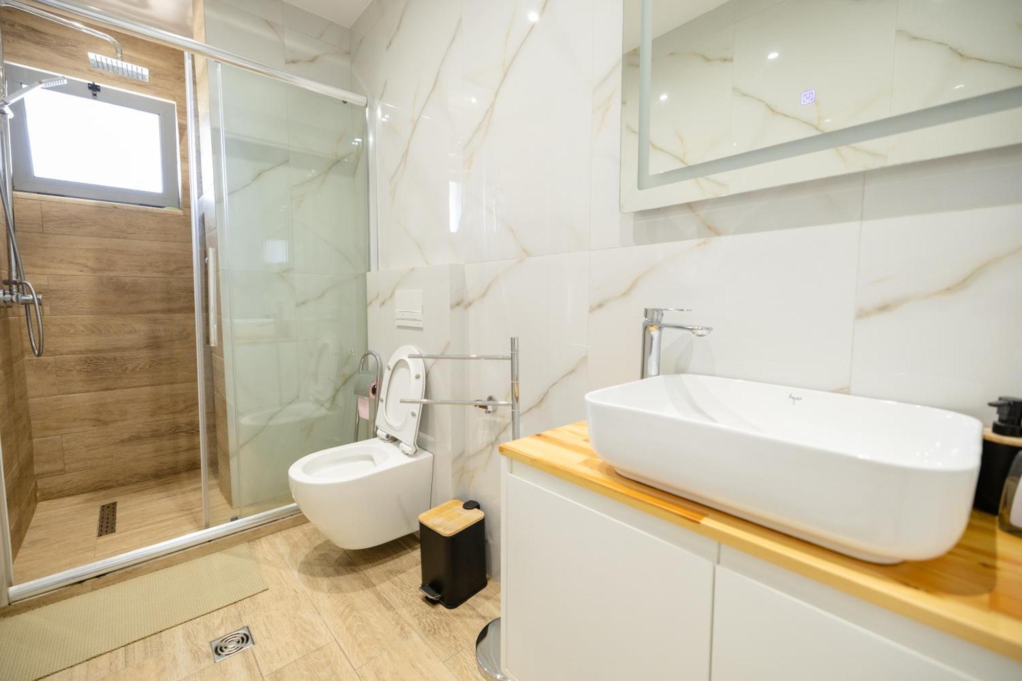 Luxury Center Observatori Apartment Tiranë Eksteriør bilde