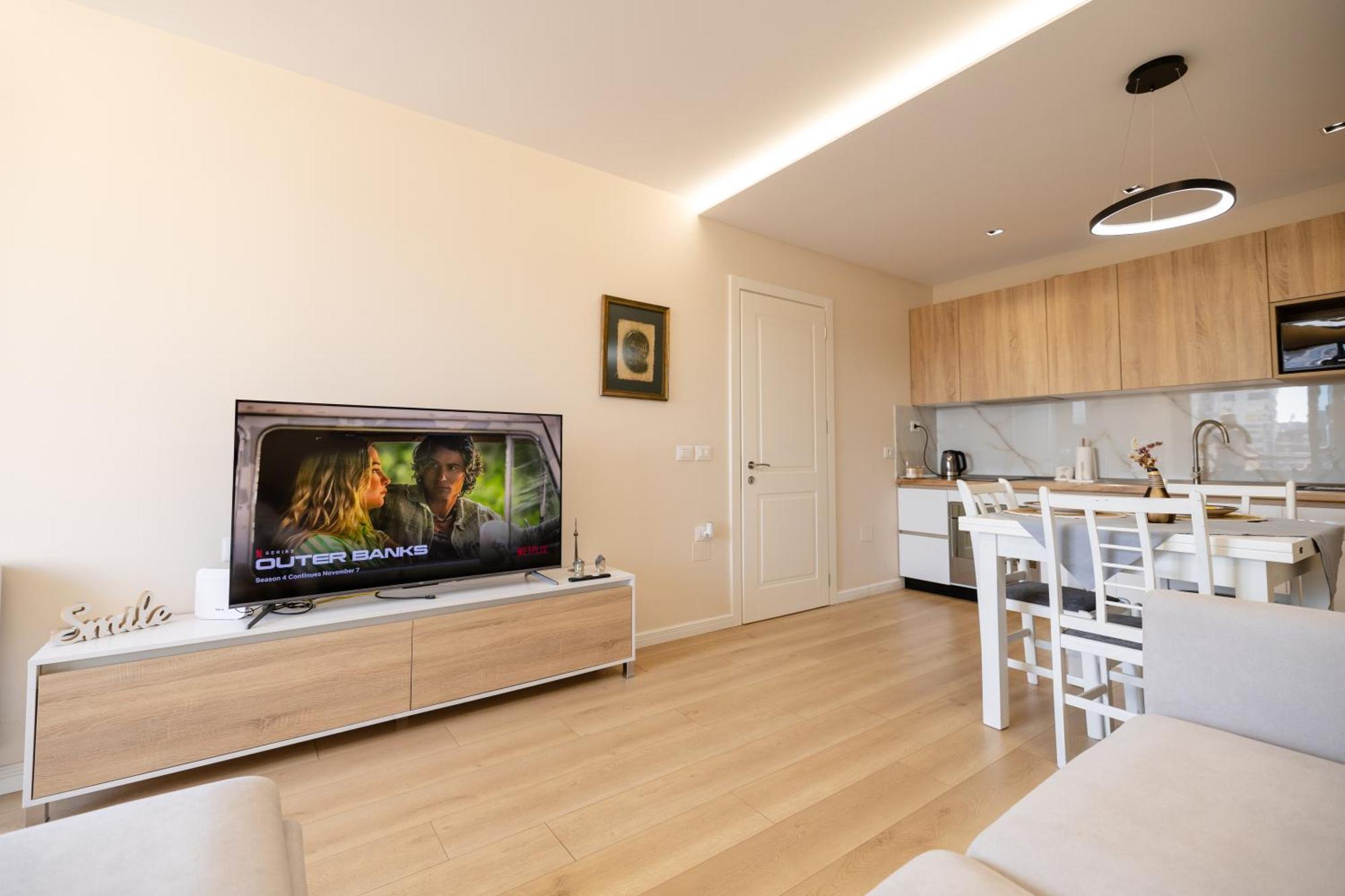 Luxury Center Observatori Apartment Tiranë Eksteriør bilde